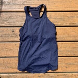 Lululemon tank with built in bra